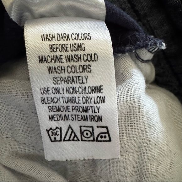 Woman Within Daisy Embroidered Plus Size Chino Tapered Leg Women’s Pants Sz 16W - Picture 6 of 7